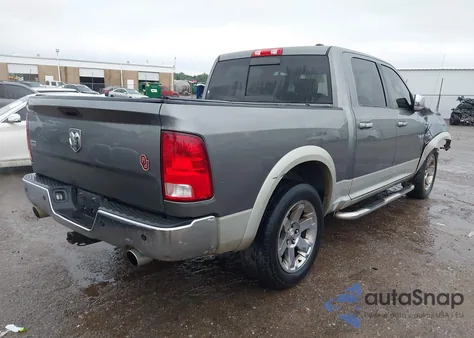 2010 Dodge Ram 1500 из США, поврежденный, VIN 1D7RB1CT8AS213660